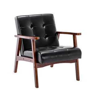 WOODEN CHAIR