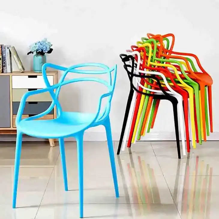 Italian Minimalist Chaise Modern Restaurant Dining Room Chair Stackable Plastic Cat Ear Dining Chair