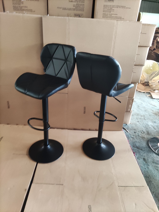 Modern Black Adjustable Height Cheap High Swivel Chromed Base Bar Stools PU Leather Bar Chair For Sale