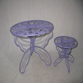 紫色铁花桌椅