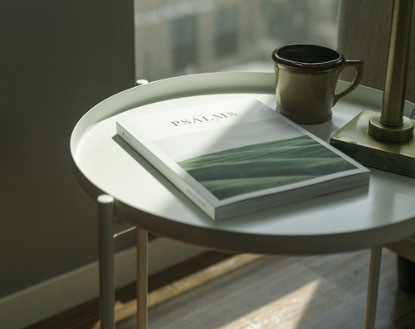 Does your cozy home need a coffee table?
