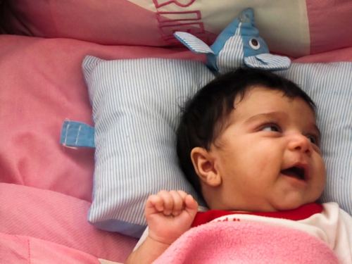 When Can Babies Safely Use a Pillow?