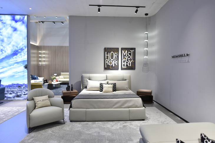 LEATHER BED BT2601