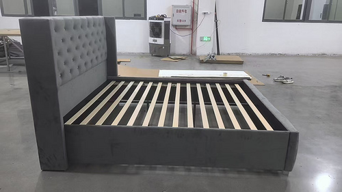 Soft Upholstered Platform Bed