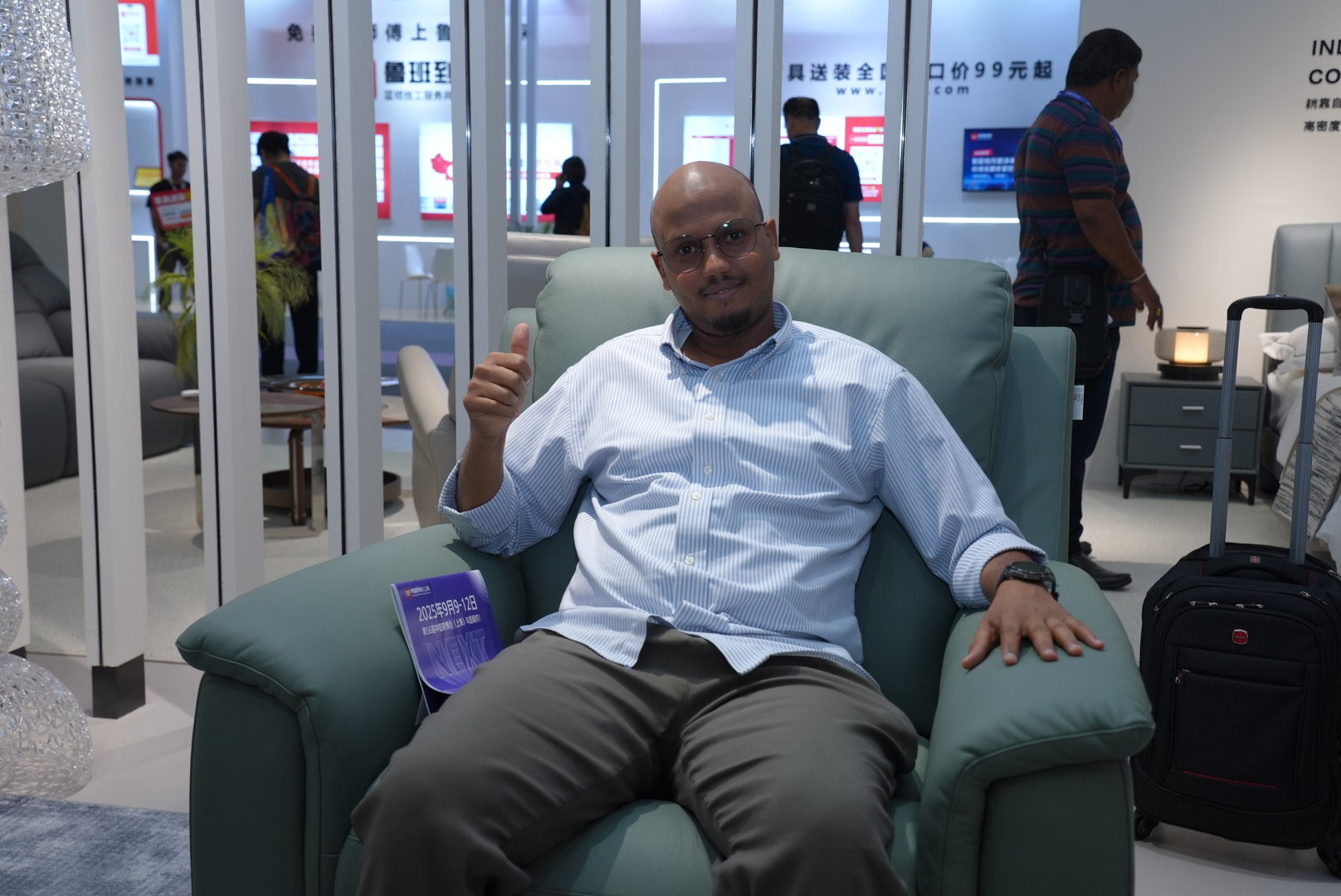 Modern Simple Full Leather 1+3 Power Functional Sofa Set