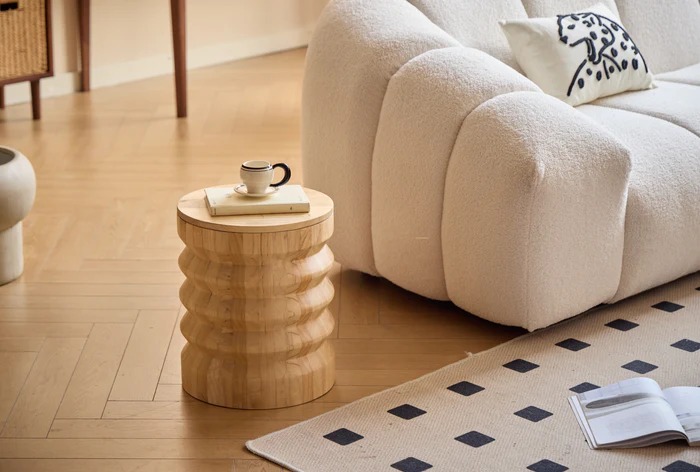 Modern Unique Carved Solid Wood Side Table Corner Table for Apartment for Living Room Sofa or Bedside Use