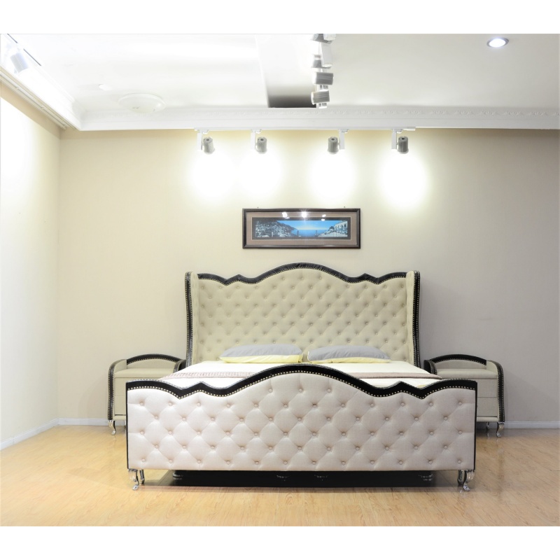 Huayang Wholesale Luxury Court-style P rincess Look Flat Upholstered Bed
