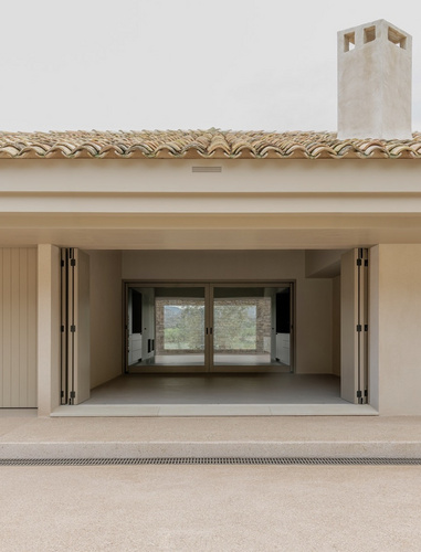 西班牙乡间秘境，Casa EF的在地建筑诗学