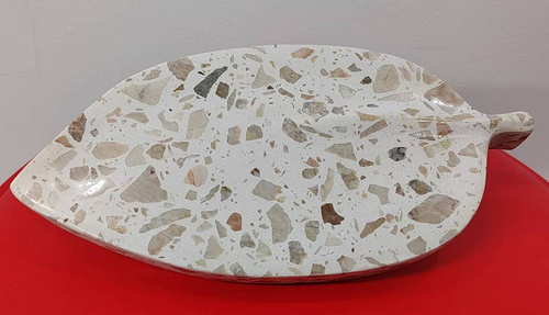 Leaf-shaped Tray