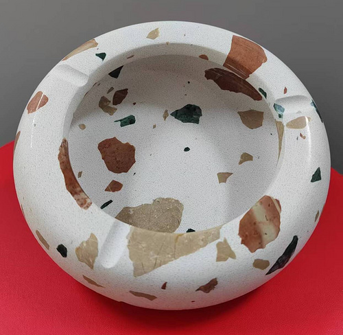 Round Ashtray