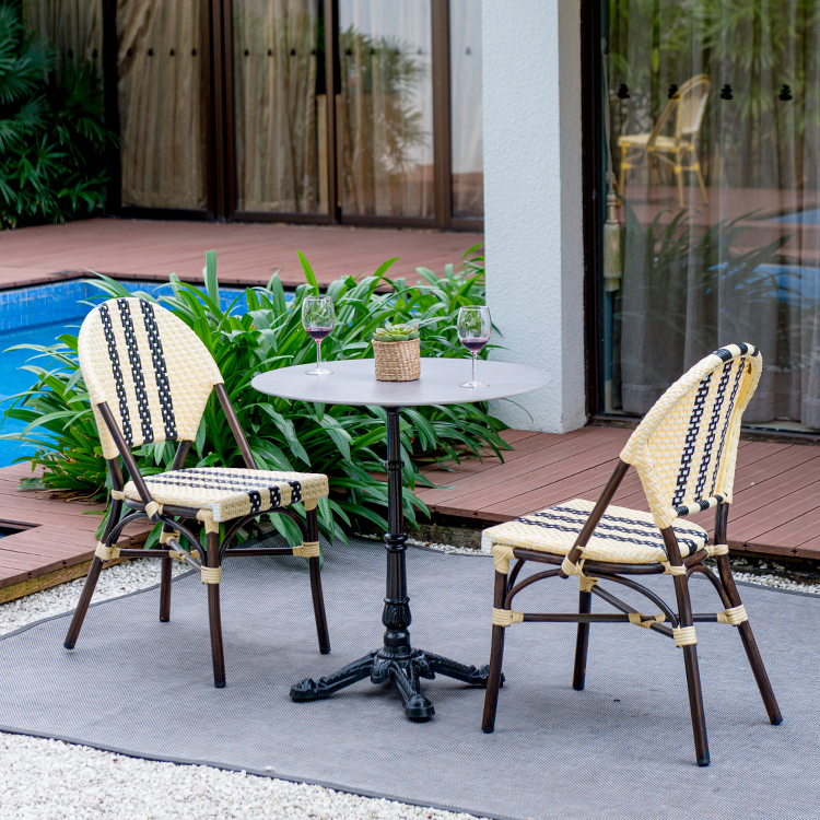 outdoor chair and table