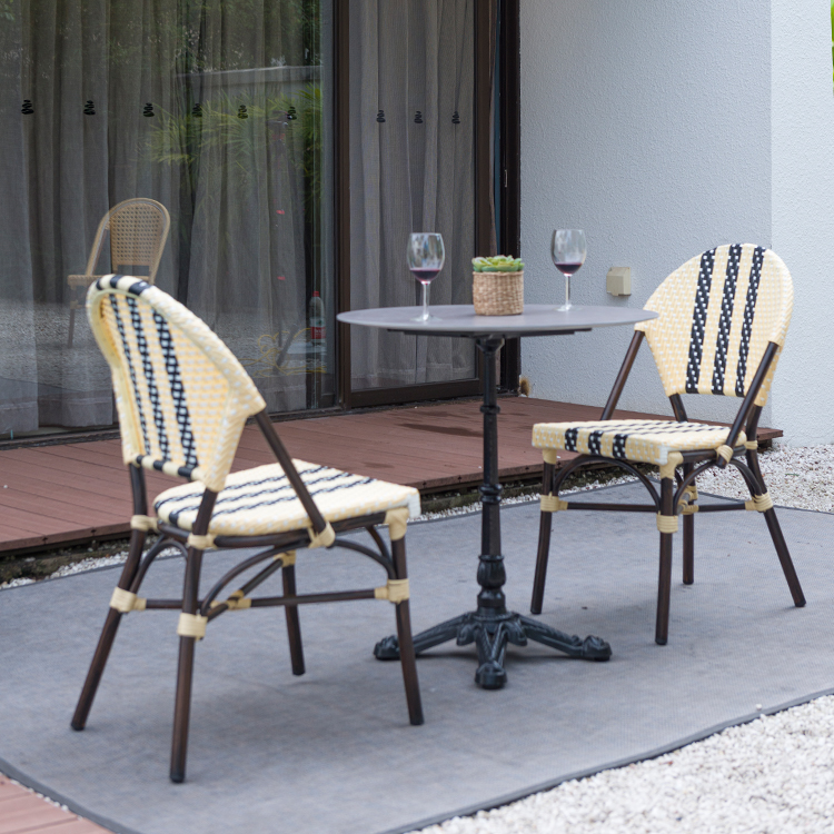 outdoor chair and table