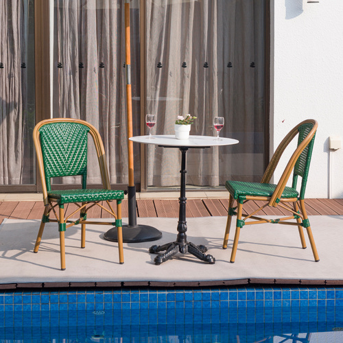 outdoor chair and table