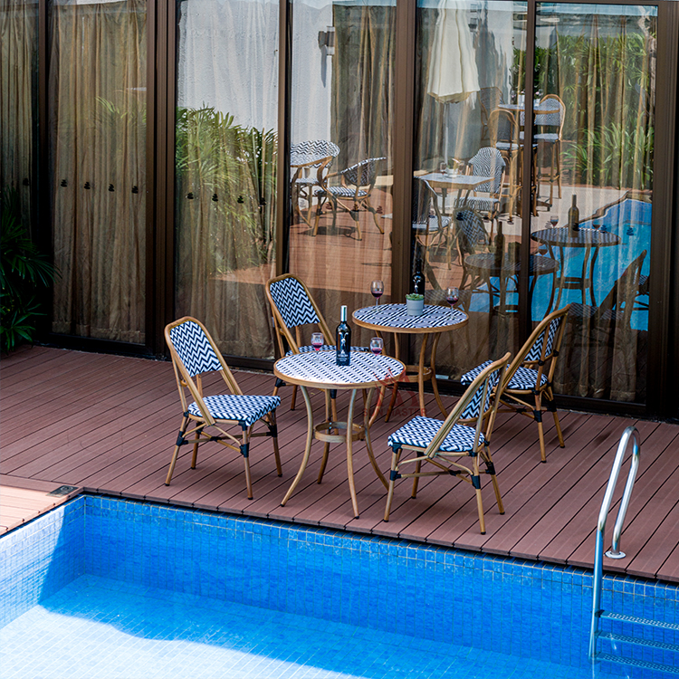 outdoor chair and table