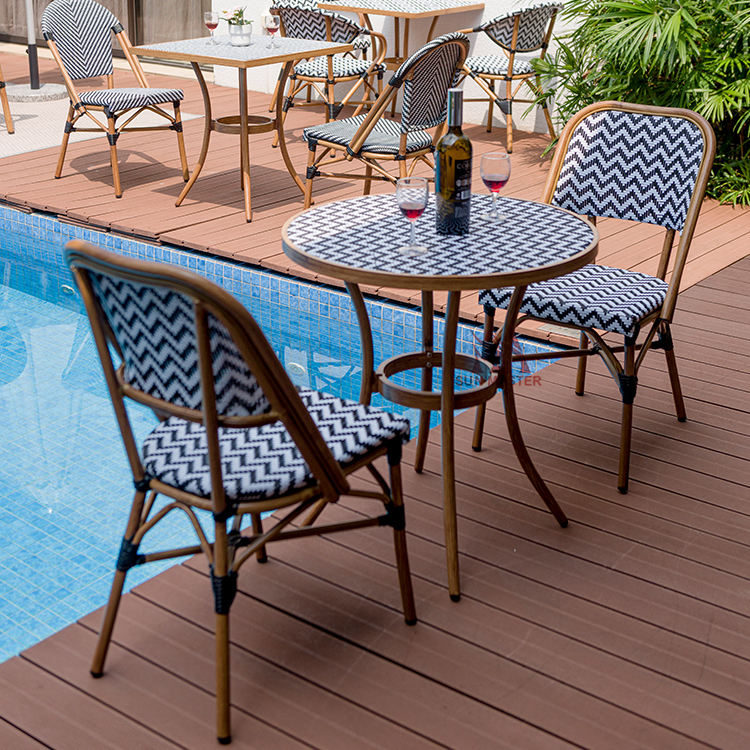 outdoor chair and table