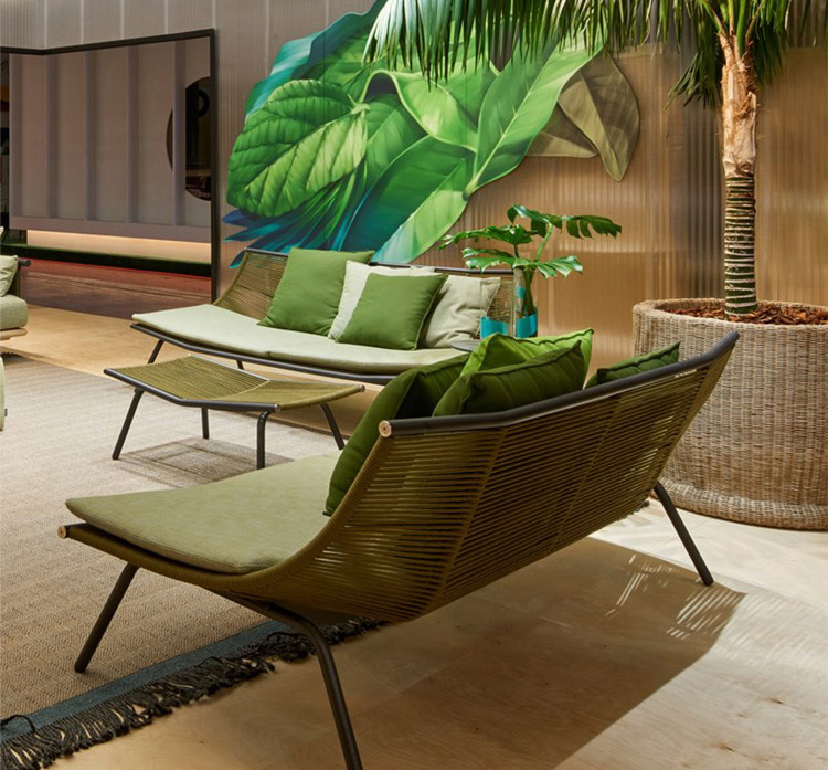 outdoor chair and table