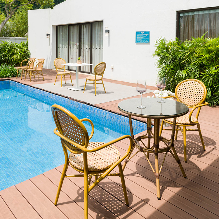 outdoor chair and table