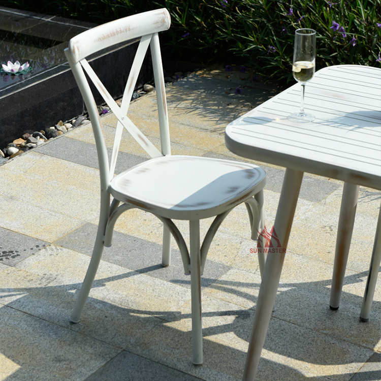 outdoor chair and table