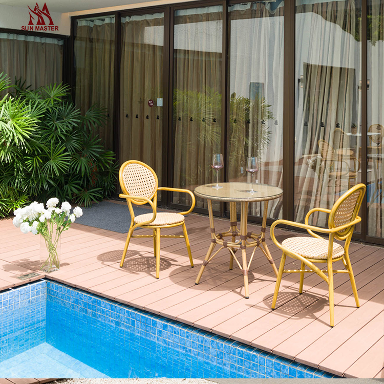 outdoor chair and table