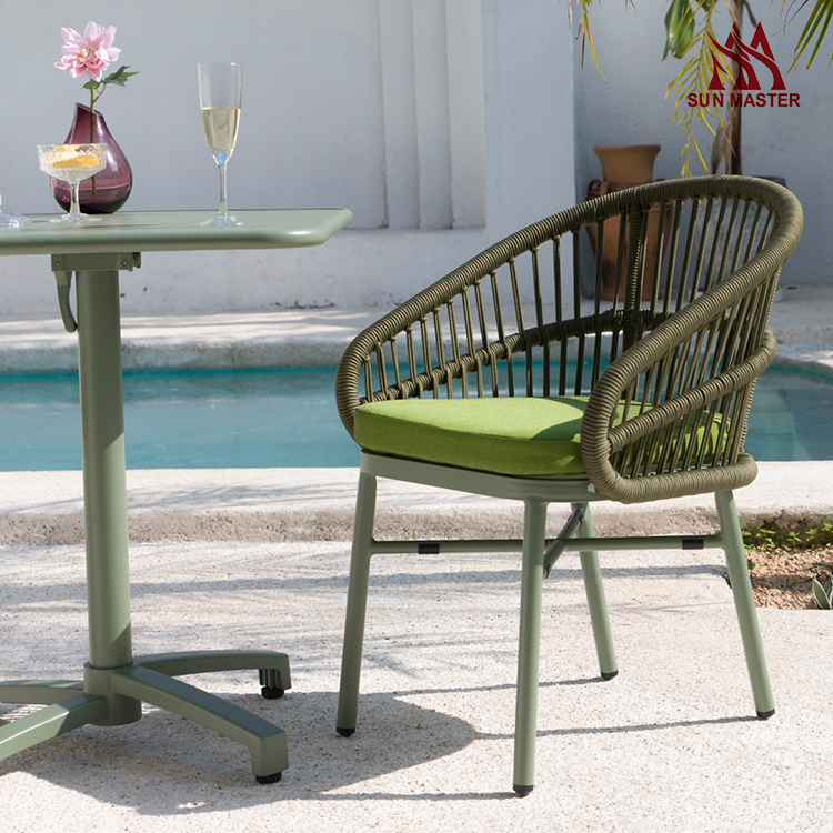 outdoor chair and table