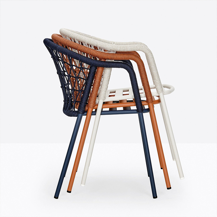 outdoor chair and table