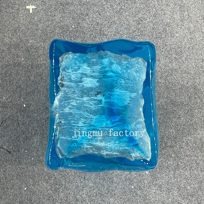 Full Epoxy Foshan China Resin Furniture Luxury Transparent Stool Stable Resin Crystal Chair