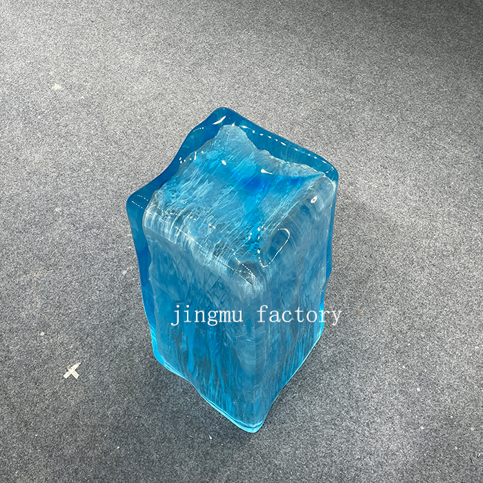 Full Epoxy Foshan China Resin Furniture Luxury Transparent Stool Stable Resin Crystal Chair