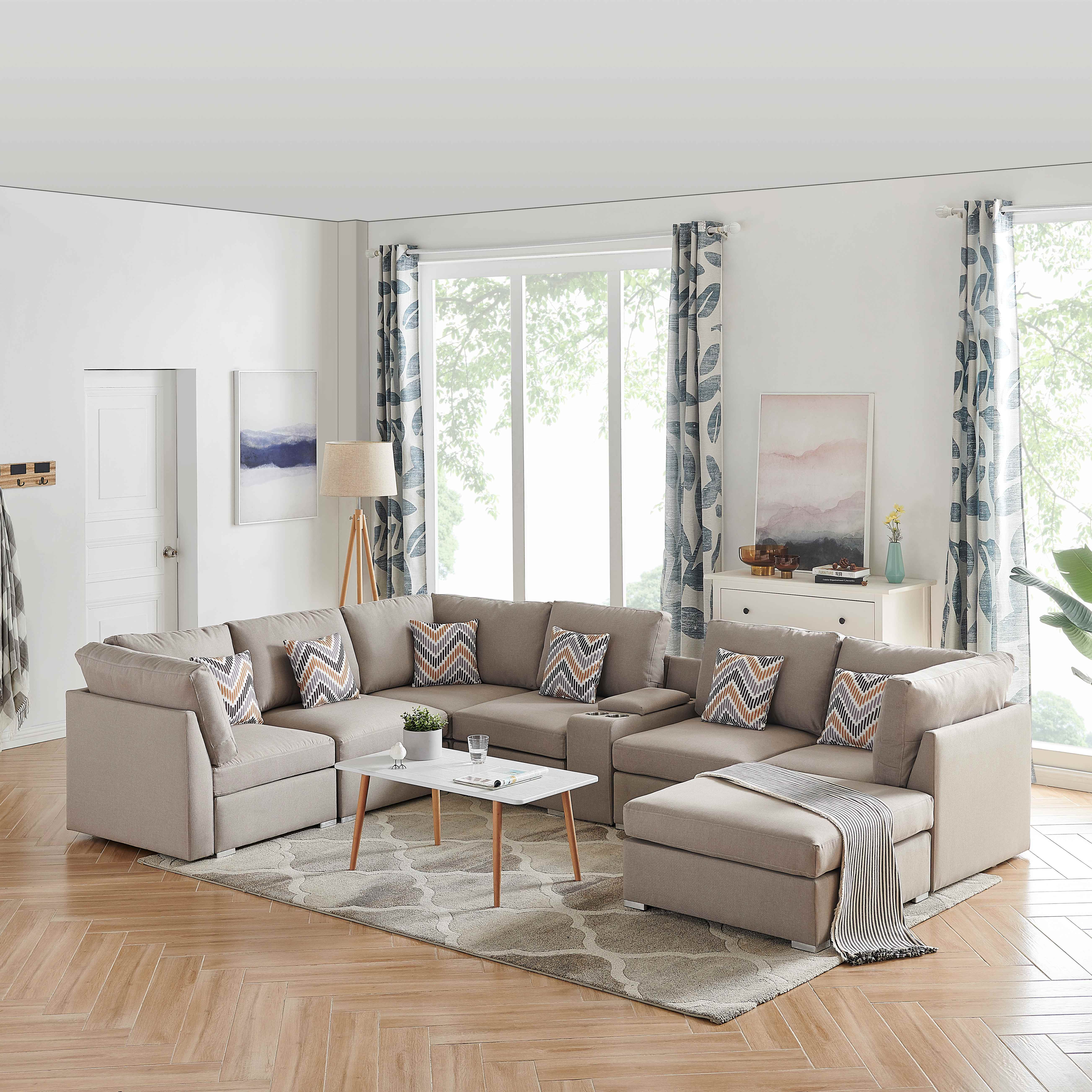 8478 SECTIONAL SOFA WITH PILLOWS