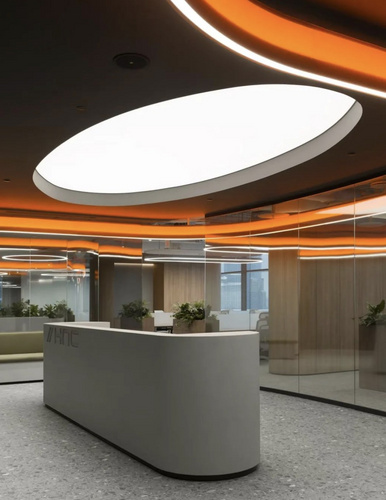 俄罗斯基建巨头总部！用"流动光影"打造会呼吸的办公空间