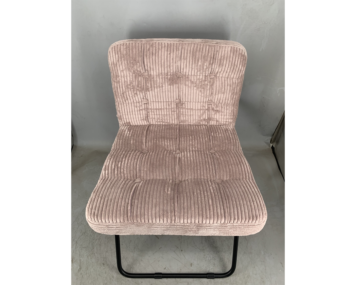 Compact & Portable  Lounge chair – Lightweight, Comfortable, Perfect for Travel & Outdoor Relaxation