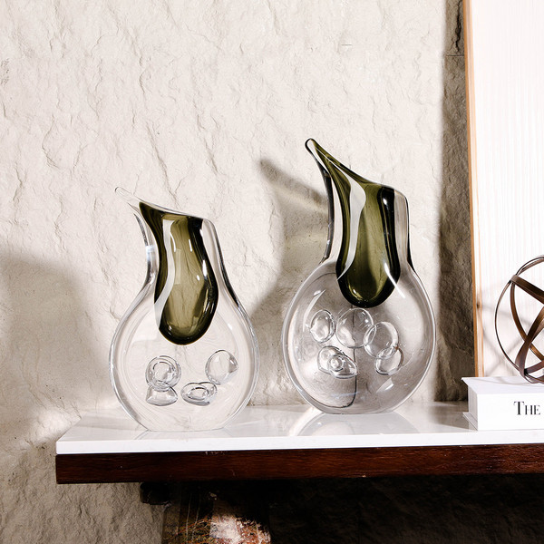 Kimdecor Handcrafted Crystal Vase (Furniture2025)