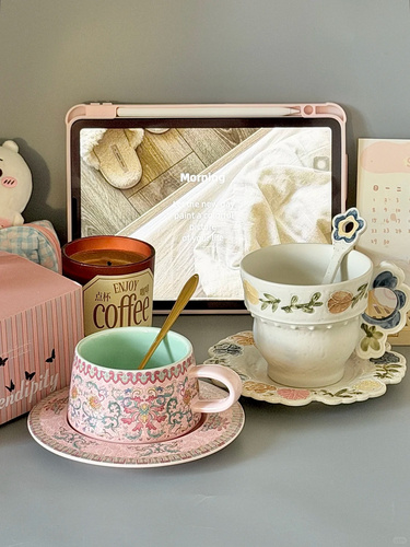 分享两款精致杯子，美到心趴上！